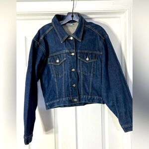Blue Jean Jacket with Classic Denim Style